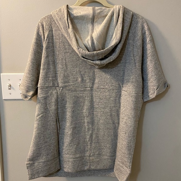 Rebel Canyon light grey short sleeve sweatshirt hoodie, size medium. New - Picture 4 of 4